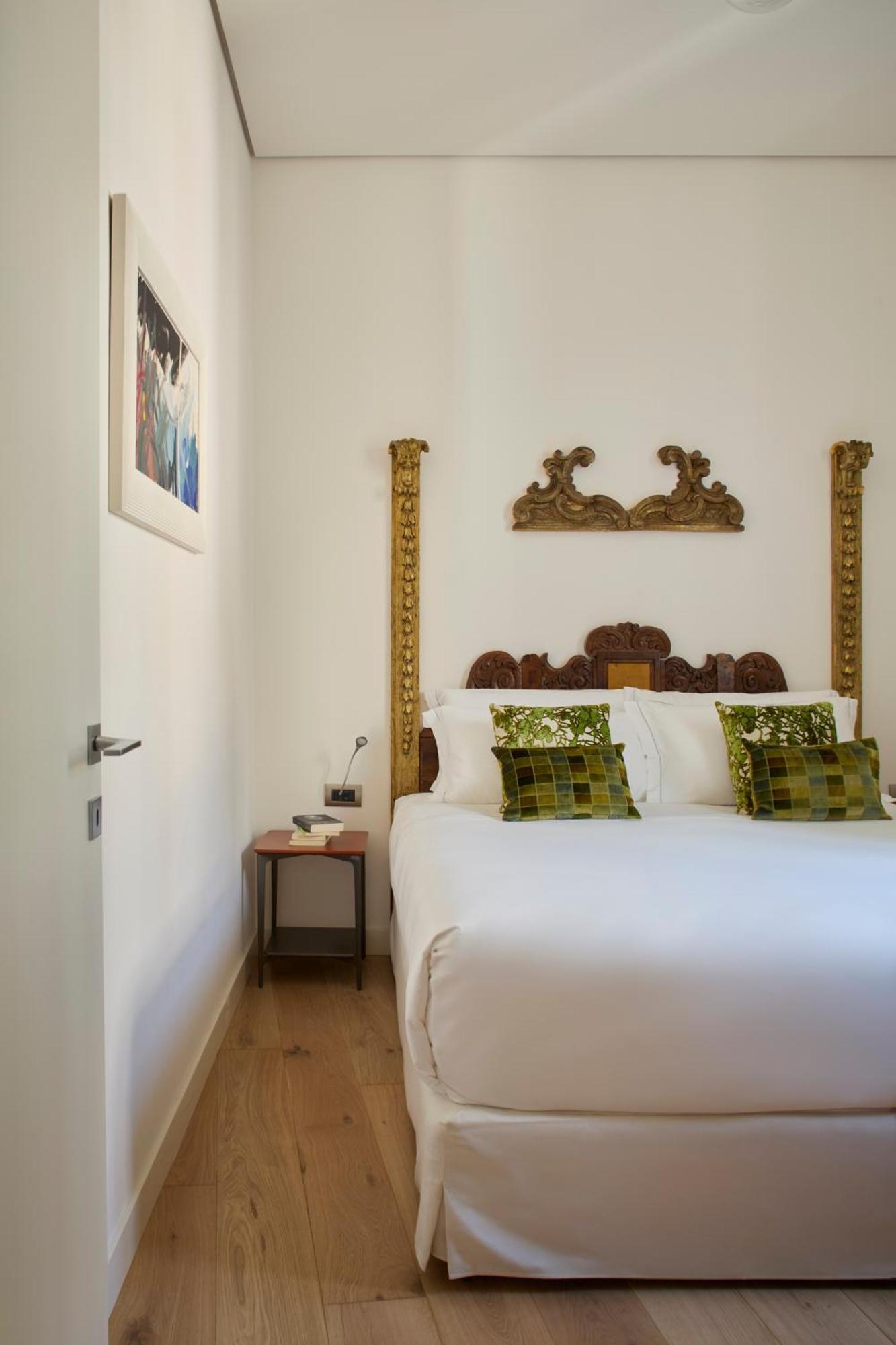 Palazzo Delle Pietre - Luxury Apartments Rome Buitenkant foto