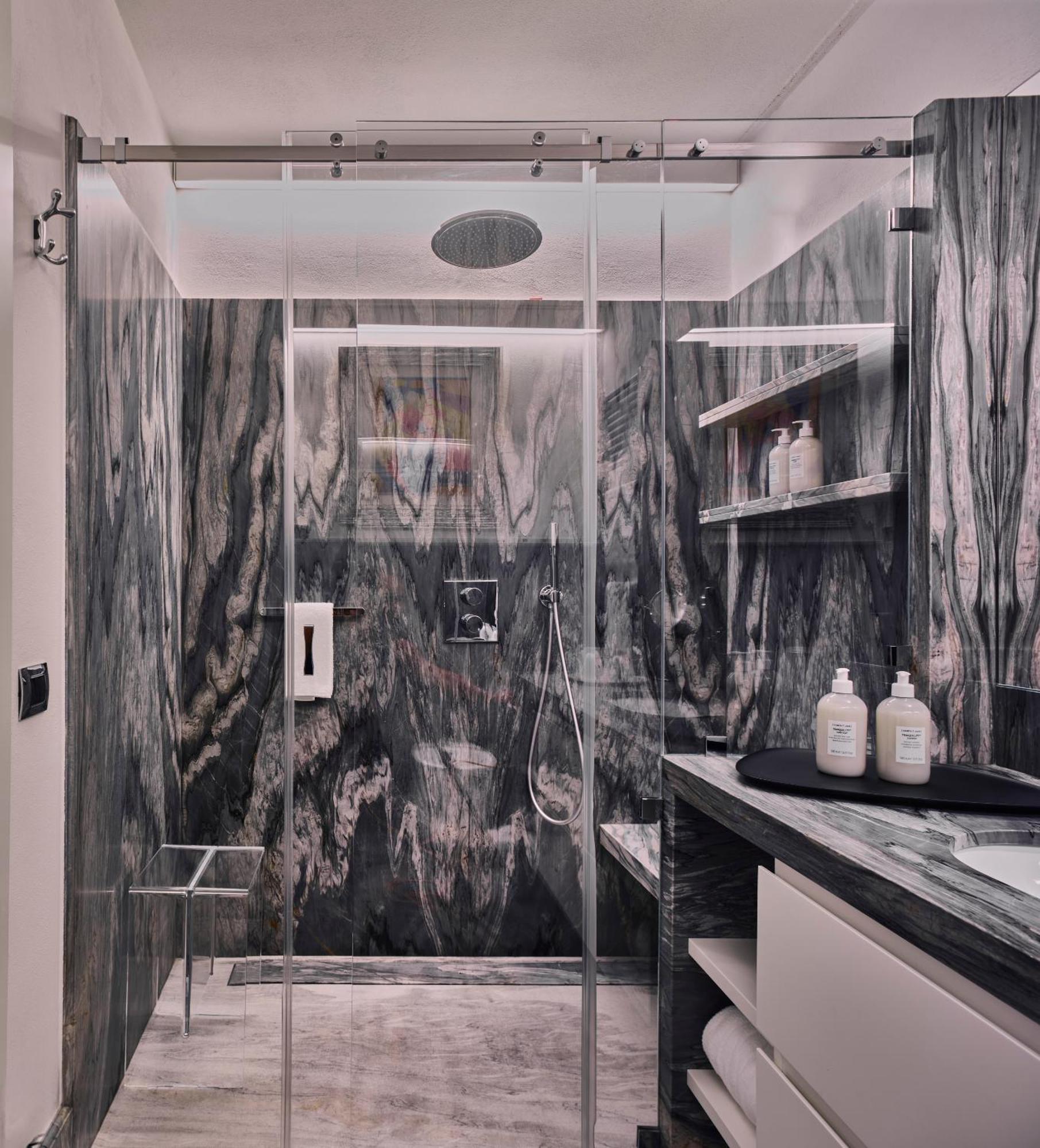 Palazzo Delle Pietre - Luxury Apartments Rome Buitenkant foto