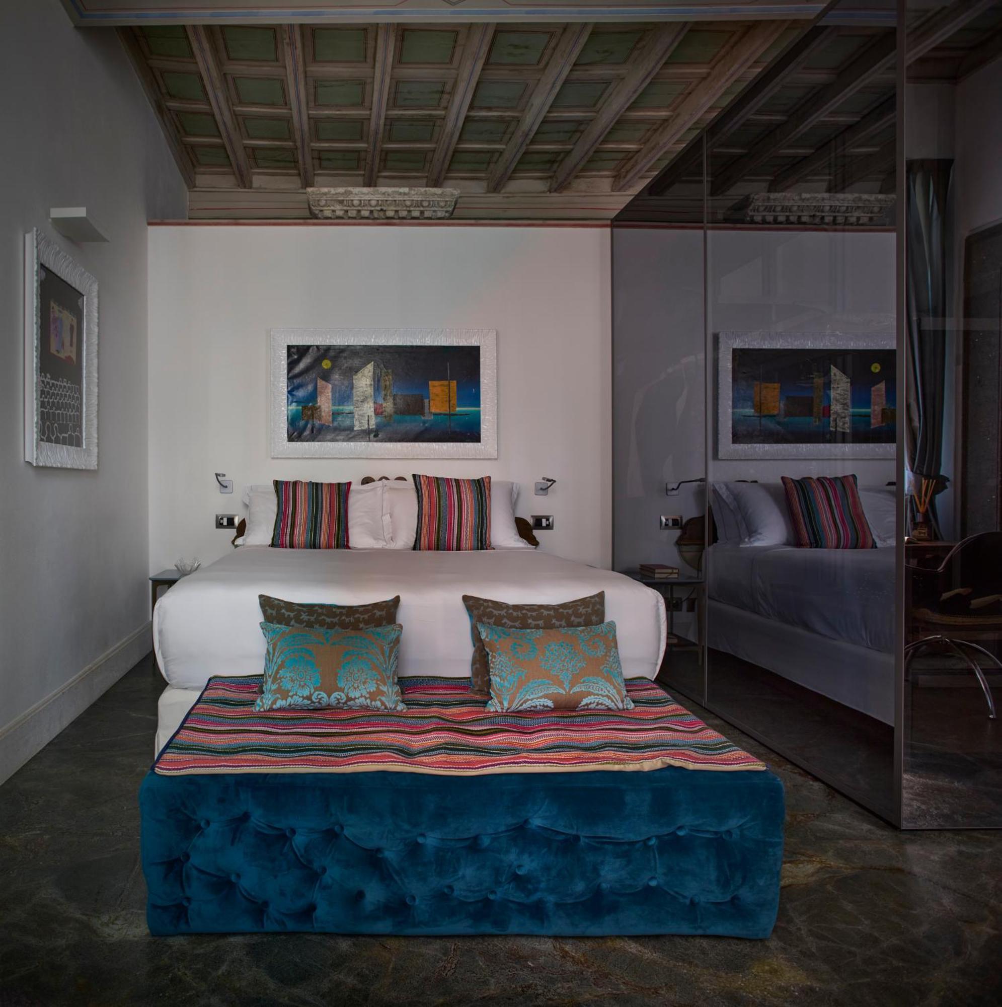 Palazzo Delle Pietre - Luxury Apartments Rome Buitenkant foto